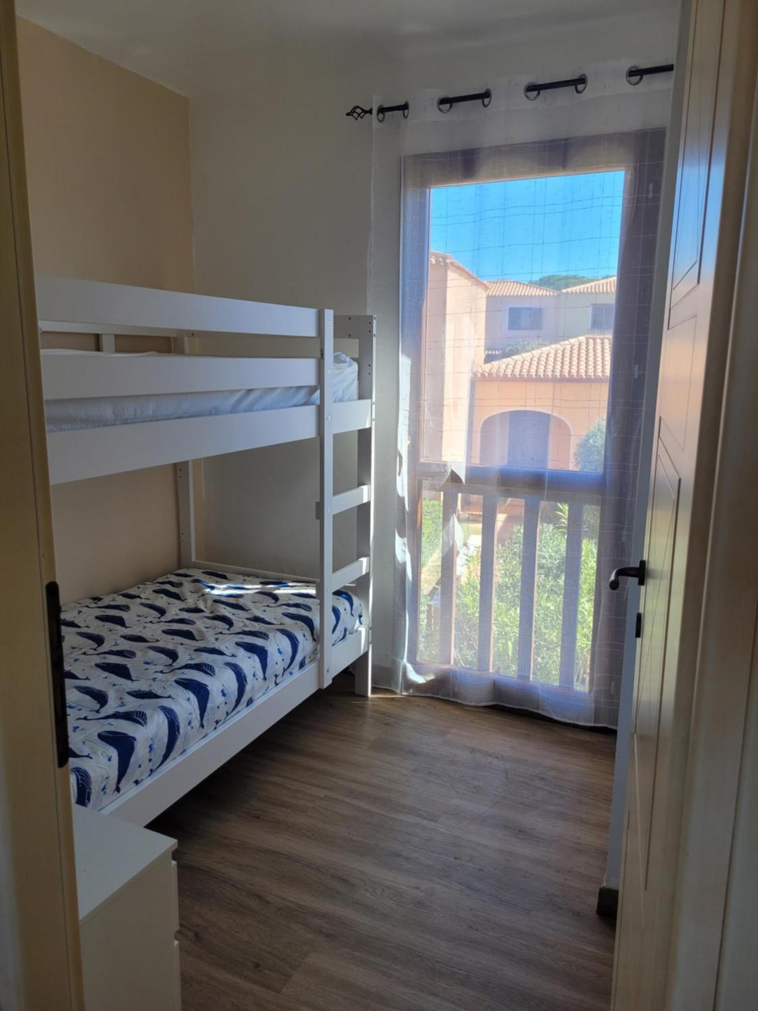 Surf House Mirice Apartment Vignola Mare Exterior photo